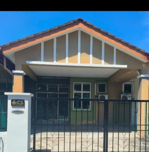 Irdina Homestay Formuslims - Changlun Exterior photo